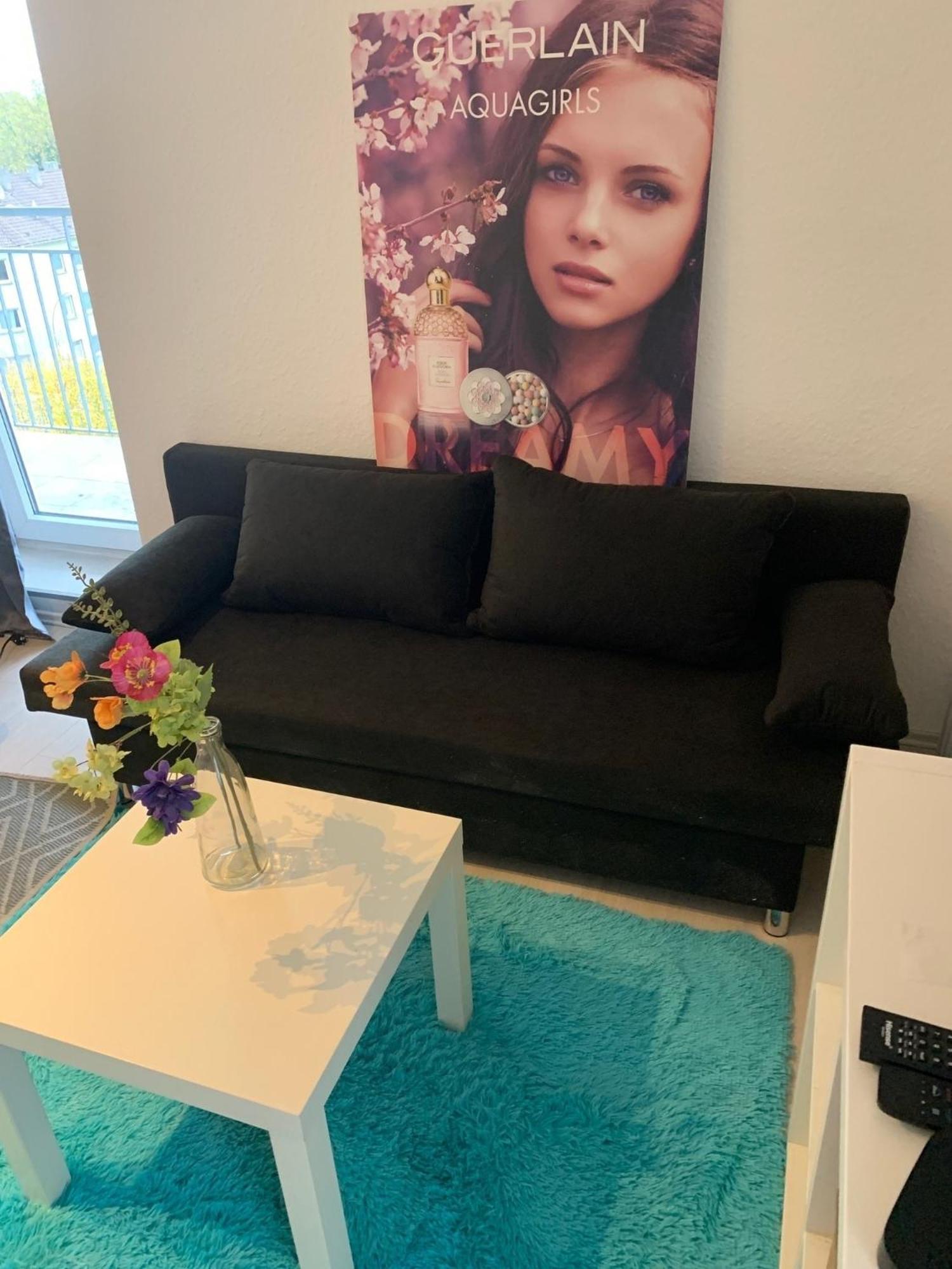 59 Mit Loggia, Einbau Kueche,1 Boxspringbett, Eigenes Bad, W-lan, Tv , Waschmaschine, Schlafcouch
